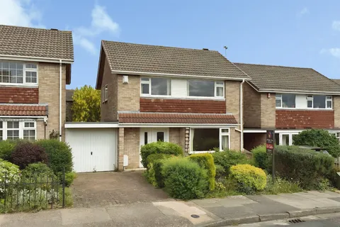 Northdown Drive, Beeston, Nottingham NG9, Nottingham NG9