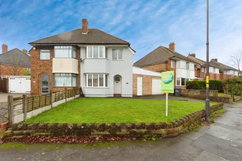 Yardley Wood Road, Birmingham B14, Birmingham B14