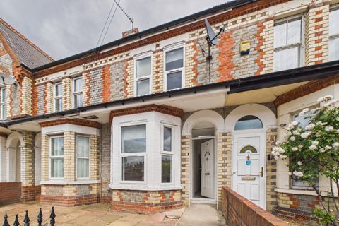 Liverpool Road, Reading, Berkshire RG1
