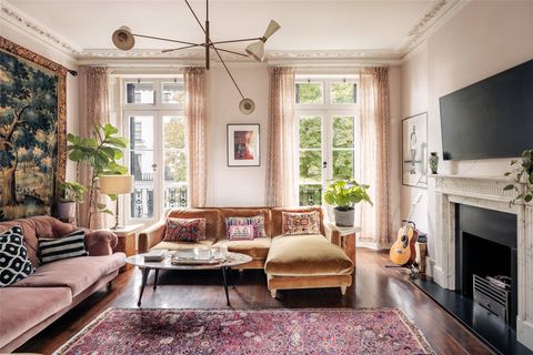 Hereford Road, Bayswater W2