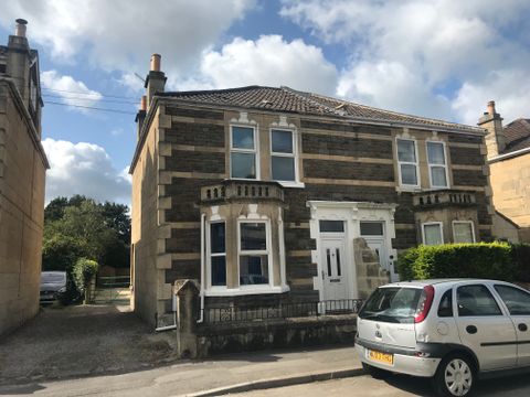 Cynthia Road, Bath BA2