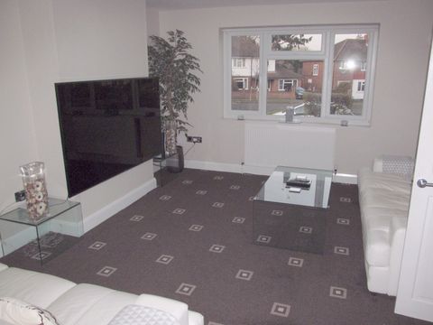 Waybrook Crescent, Reading RG1