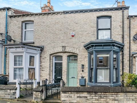 Russell Street, York YO23