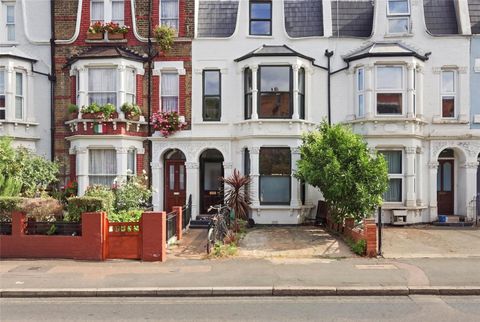Albion Road, London N16