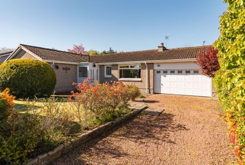 4 Cherry Tree Crescent, Balerno EH14