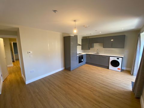 West Grove, Cardiff CF24
