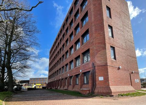 Apartment in Wolverhampton, Old Heath, West Midlands - View 2