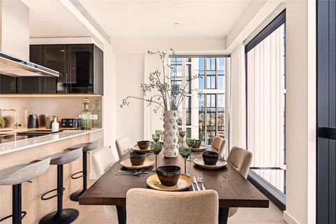 Nine Elms Lane, London SW8