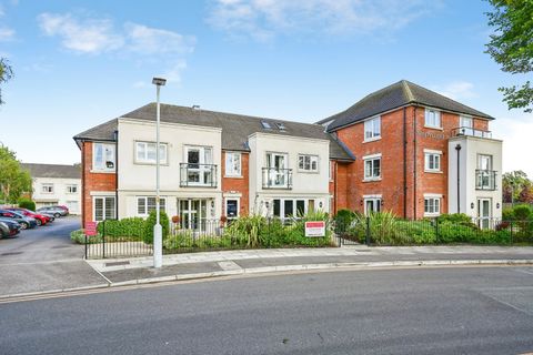 Lonsdale Road, Formby, Liverpool, Merseyside L37