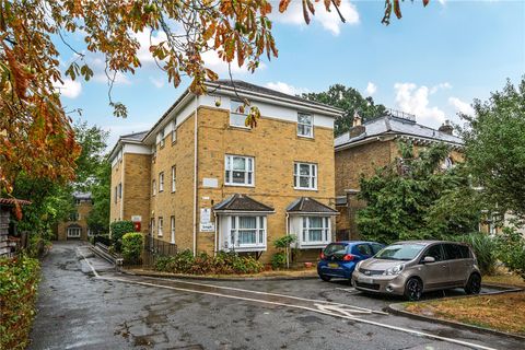 Kent House Road, Sydenham, London SE26