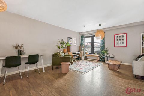 5 Mackintosh Lane, London E9