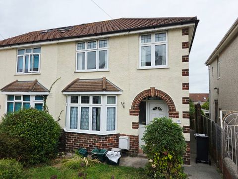Mackie Road, Bristol BS34, Room to rent