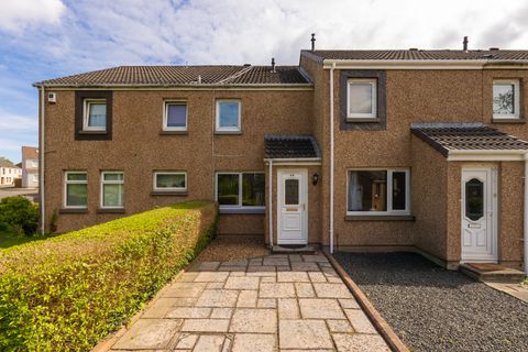 44 North Bughtlinside, Edinburgh EH12