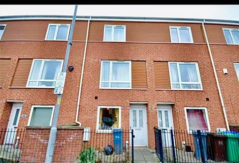 Markfield Avenue, Manchester M13, Room to rent