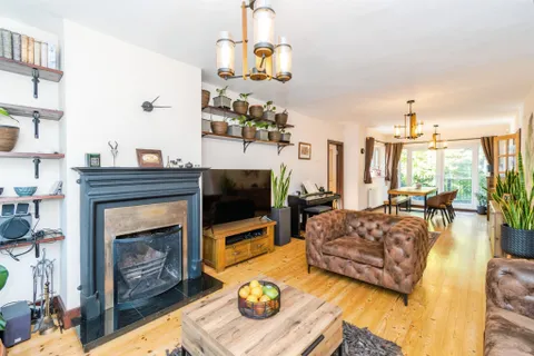 House in Southampton, Glen Eyre - View 5