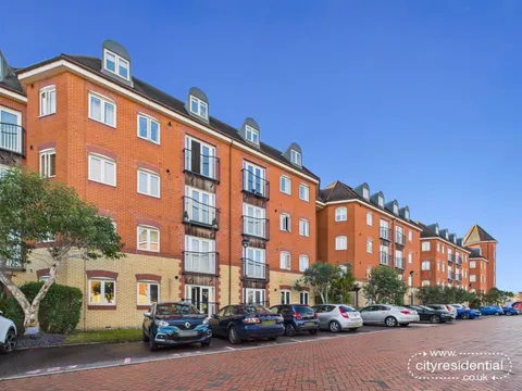 Apartment in Liverpool, Toxteth - View 5