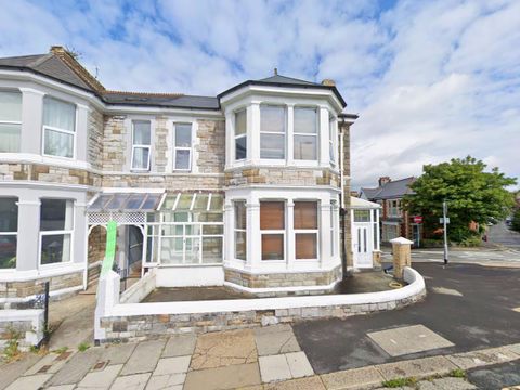 Apsley Road, Mutley, Plymouth PL4