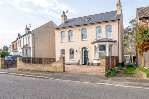 House in London, London Borough of Bexley - View 2