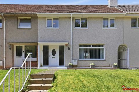 Kelso Drive, East Mains, East Kilbride G74