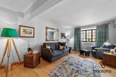New Crane Wharf, Wapping E1W