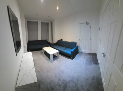House in Manchester, Burnage, Greater Manchester - View 5