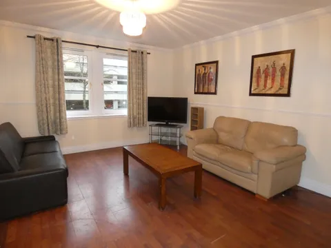 Apartment in Aberdeen, City Centre - View 5
