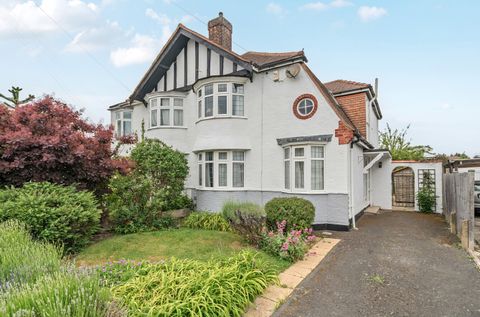 Woodhurst Avenue, Petts Wood, Orpington BR5