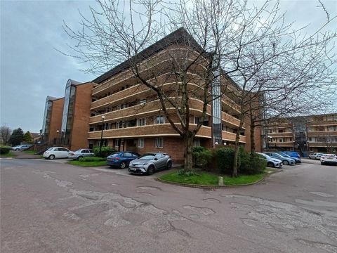 2-bed-flat-for-sale-in-minster-court-liverpool-merseyside-l7