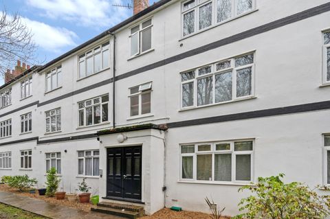 Martin Way, Morden, Surrey SM4