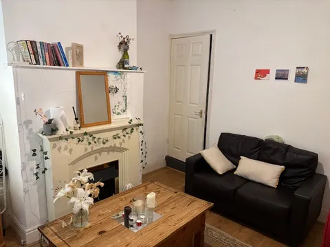 Bills Included! Westminster Road, Birmingham B29 - View 5