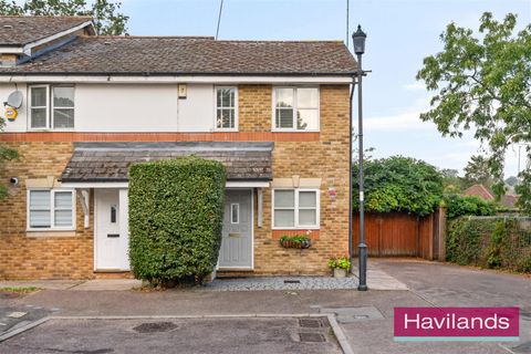 Simpson Close, London N21