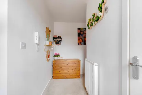 Apartment in Birmingham, Longbridge - View 5