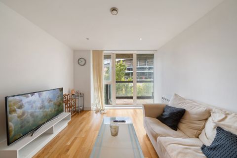 Drayton Park, London N5