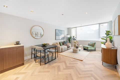 Thornton Road, London SW12, New home