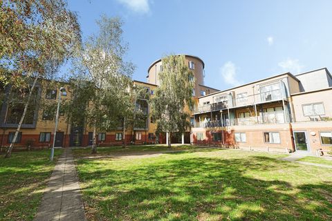 St. Peters Gardens, London SE13
