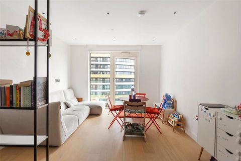 Fountain Park Way, London W12