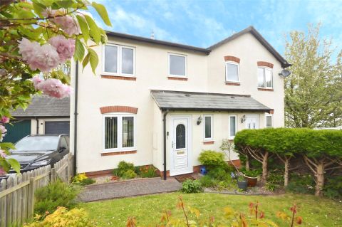 Moonhill Close, Exeter, Devon EX2