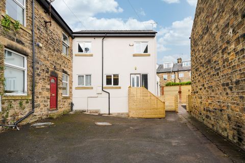 Wesley Lane, Sheffield S10 – pohled 2