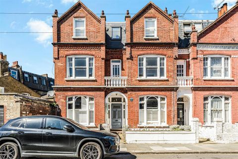 Bovingdon Road, Fulham SW6