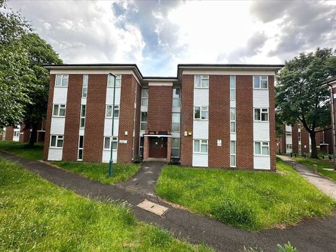 Lanthwaite Close, Clifton, Nottingham NG11