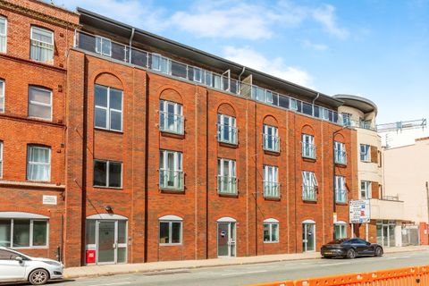 Hotwell Road, Bristol BS8