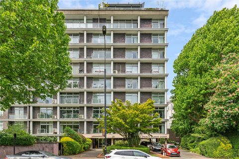 Prince Albert Road, London NW8