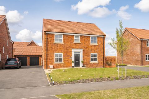 Edwards Road, Postwick NR13