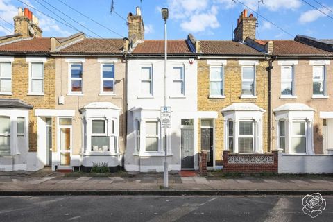 House in London, Stratford - View 2