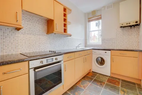 Apartment in Leicester LE2, City of Leicester - View 5