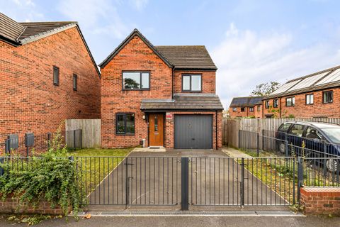 Clowes Street, Manchester M12
