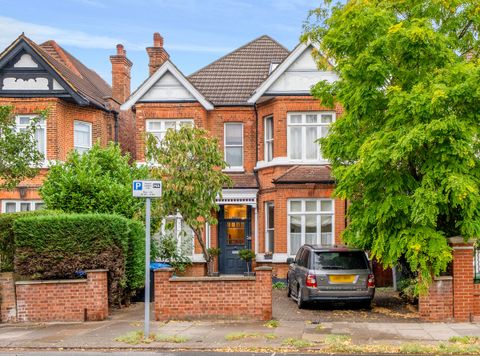 Chatsworth Road, London NW2