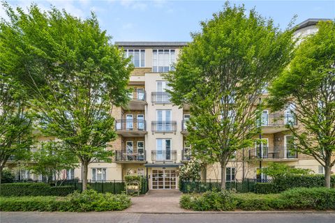 Melliss Avenue, Kew, Richmond TW9