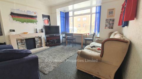 Hessle Avenue, Hyde Park, Leeds LS6