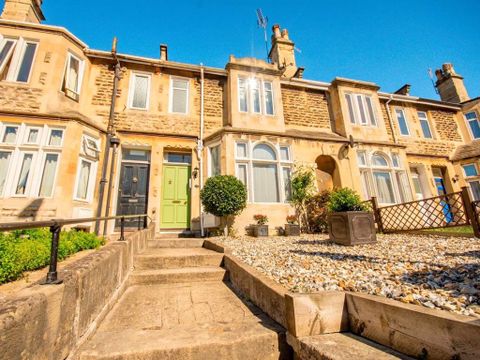 Crescent Gardens, Bath BA1